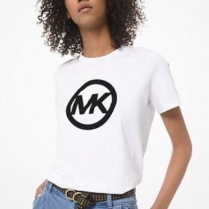 New with Tags Michael Kors White T-Shirt with Black Logo - Size X-Small